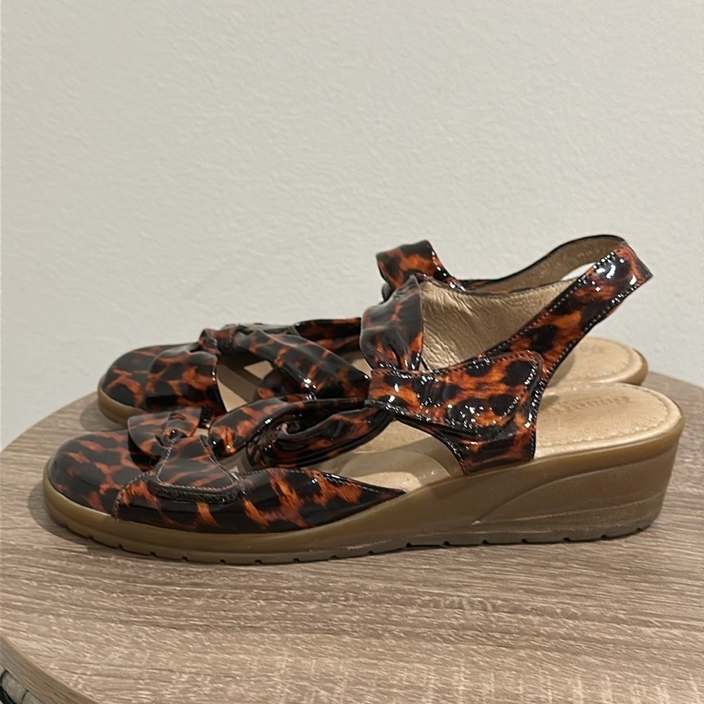 Beautifeel Women’s Sandal - Picture 4 of 6